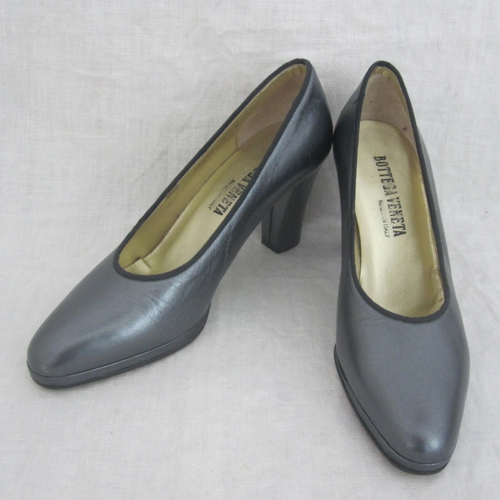 BOTTEGA VENETA blue silver platform pumps size 6